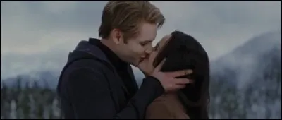 Carlisle turned Esmee into a vampire because she was dying...