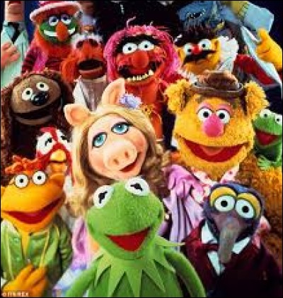 In the Muppet show , who is Piggy in love with?