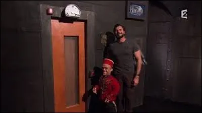 What happens when the candidates take the elevator before starting the adventures?