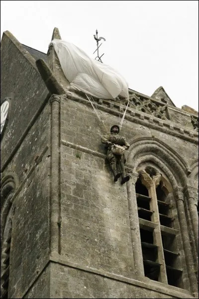 Sainte-Mere l'Eglise!