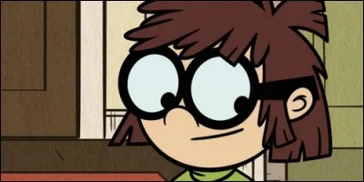 Lisa is Lola's identical twin.