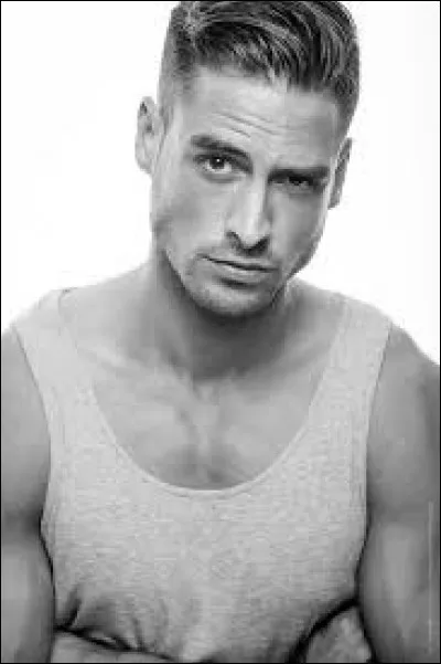 Who was elected the most beautiful man in 2015 ?