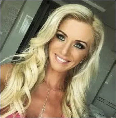 Who was elected the most beautiful woman in the world 2006 ?