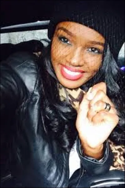 Who was elected most beautiful woman in Angola of the year in 2013 ?