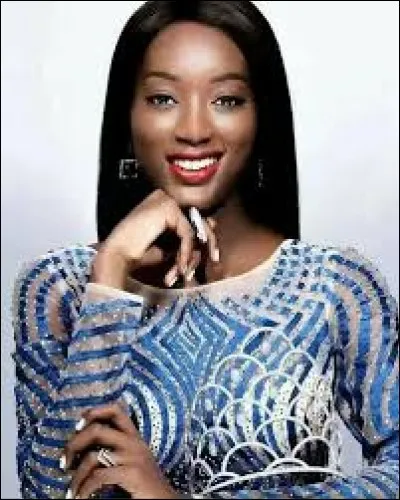 Who was elected most beautiful woman in Angola of the year in 2015 ?