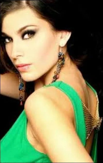 Who was chosen as the most beautiful woman swimsuit in 2008 ?