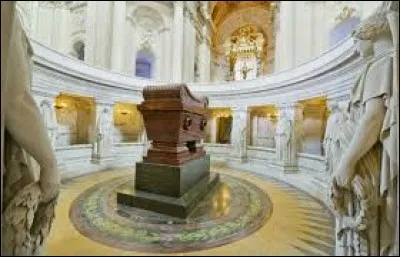 Where is Napoleon Bonaparte's tomb?