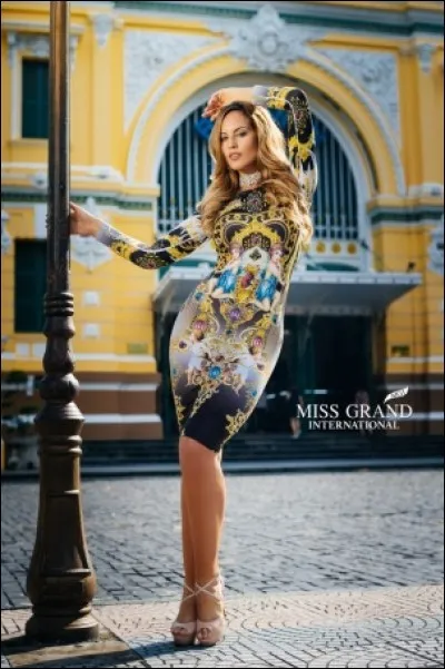 Who is this candidate and which country is she representing ?