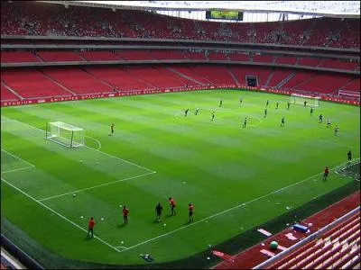 What is the name of Arsenal's stadium?