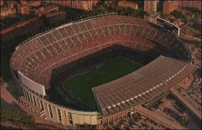 Approximately how many seats does the Nou Camp have?