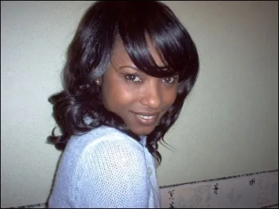 Who was elected most beautiful woman on Gabon in 2002 ?