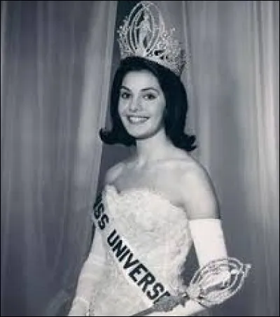 Who was elected most beautiful woman on Brazil in 1963 ?