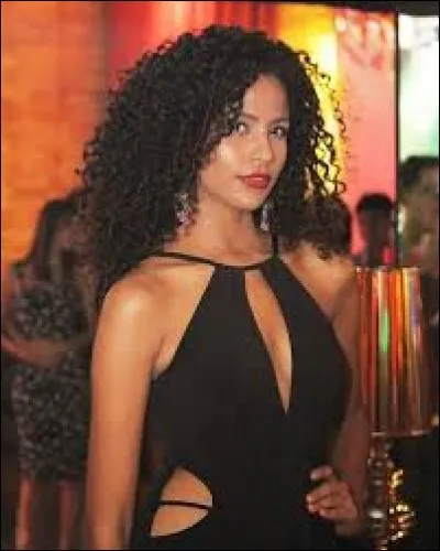 Who was elected most beautiful woman on Brazil in 2017 ?