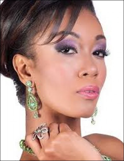 Who was elected most beautiful woman on Guyana in 2011 ?