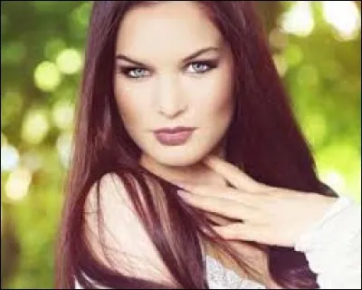 Who was elected most beautiful woman on Austria in 2015 ?