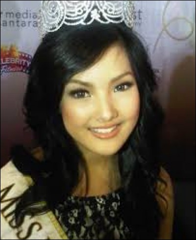 Who was elected most beautiful woman on Indonesia in 2011 ?