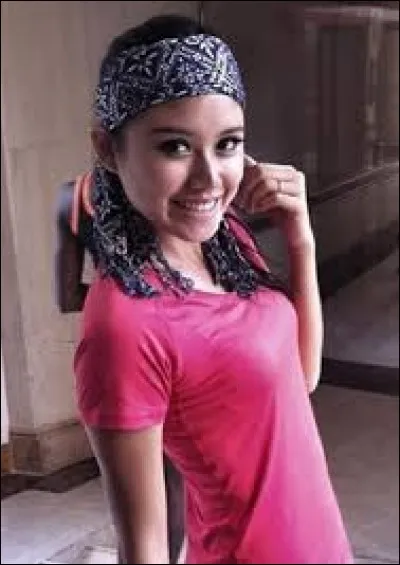 Who was elected most beautiful woman on Indonesia in 2012 ?