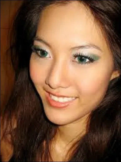 Who was elected most beautiful woman on Singapore in 2011 ?