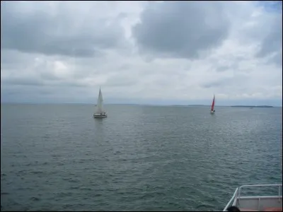 What is the biggest lake in Poland?