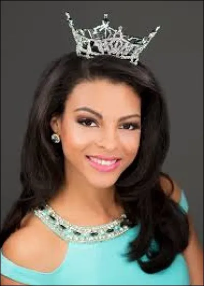 Who was elected most beautiful woman on Oklahoma in 2017 ?