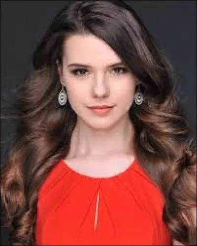 Who was elected most beautiful woman on Rhode Island in 2017 ?