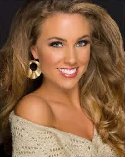 Who was elected most beautiful woman on Illinois in 2016 ?