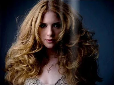 Who is the vampire with red hair?