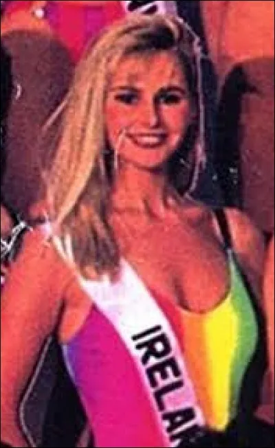 Who was elected most beautiful woman on Ireland in 1990 ?