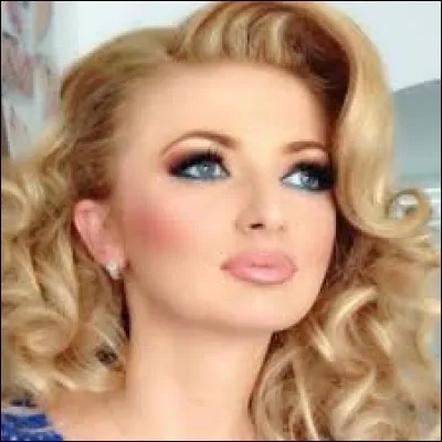 Who was elected most beautiful woman on Kosovo in 2001 ?