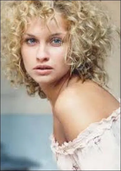 Who was elected as the most beautiful woman on Slovakia in 2001 ?