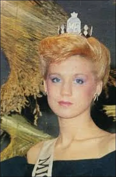 Who was elected as the most beautiful woman on Estonia in 1988 ?