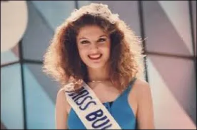 Who was named most beautiful woman on Bulgaria in 1990 ?