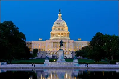 The White House is located in Washington, the capital of the /des: