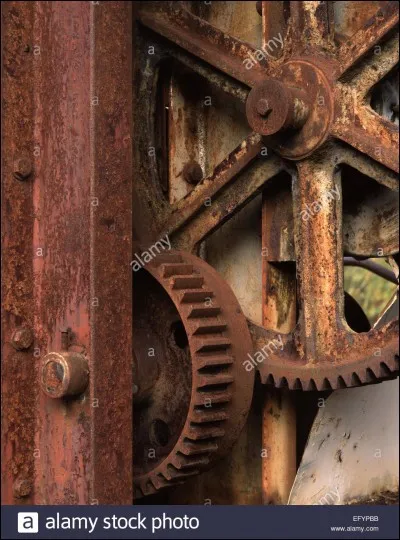 When did the aluminium smelter start to get built?