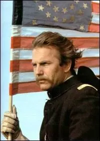 Who is the director and main actor of that 1990 film, shot in South Dakota and Wyoming, which takes place during the Civil War and almost features subtitles from beginning to end?