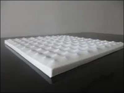 Who is the painter who made this painting ?