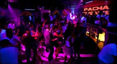 What is the name of this club ?