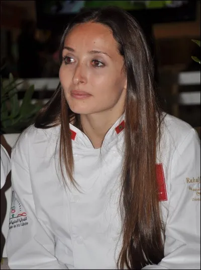 What is the name of this gourmet ?