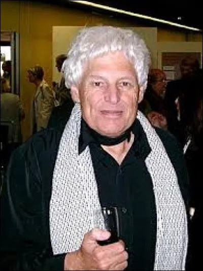 What is the name of the author who won the prize of the year 1994 ?