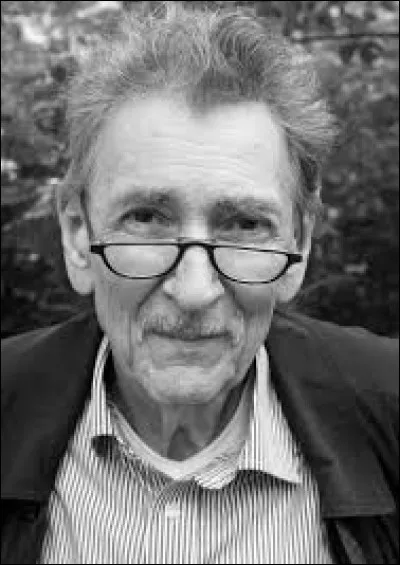 What is the name of the author who won the prize of the year 2002 ?