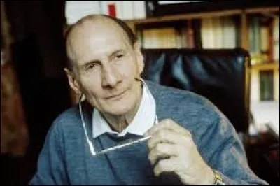 What is the name of the author who won the award of the year 2004 ?