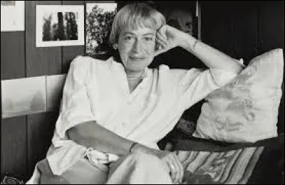 What is the name of this author ?