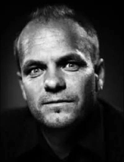 What is the name of this author ?