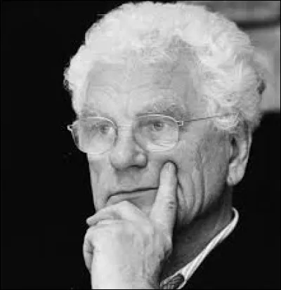 What is the name of this author ?