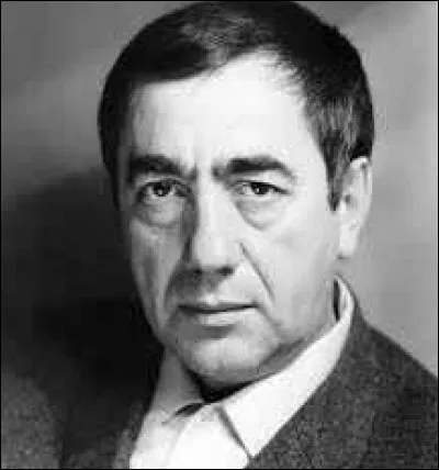 What is the name of this author ?