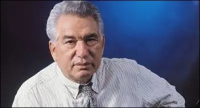 What is the name of this author ?