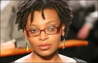 What is the name of this author ?