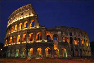 Here's a photo of the Colisee in Rome.