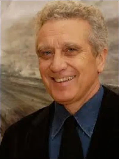 What is the name of this author ?