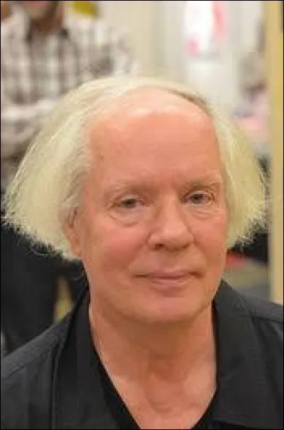 What is the name of this author ?